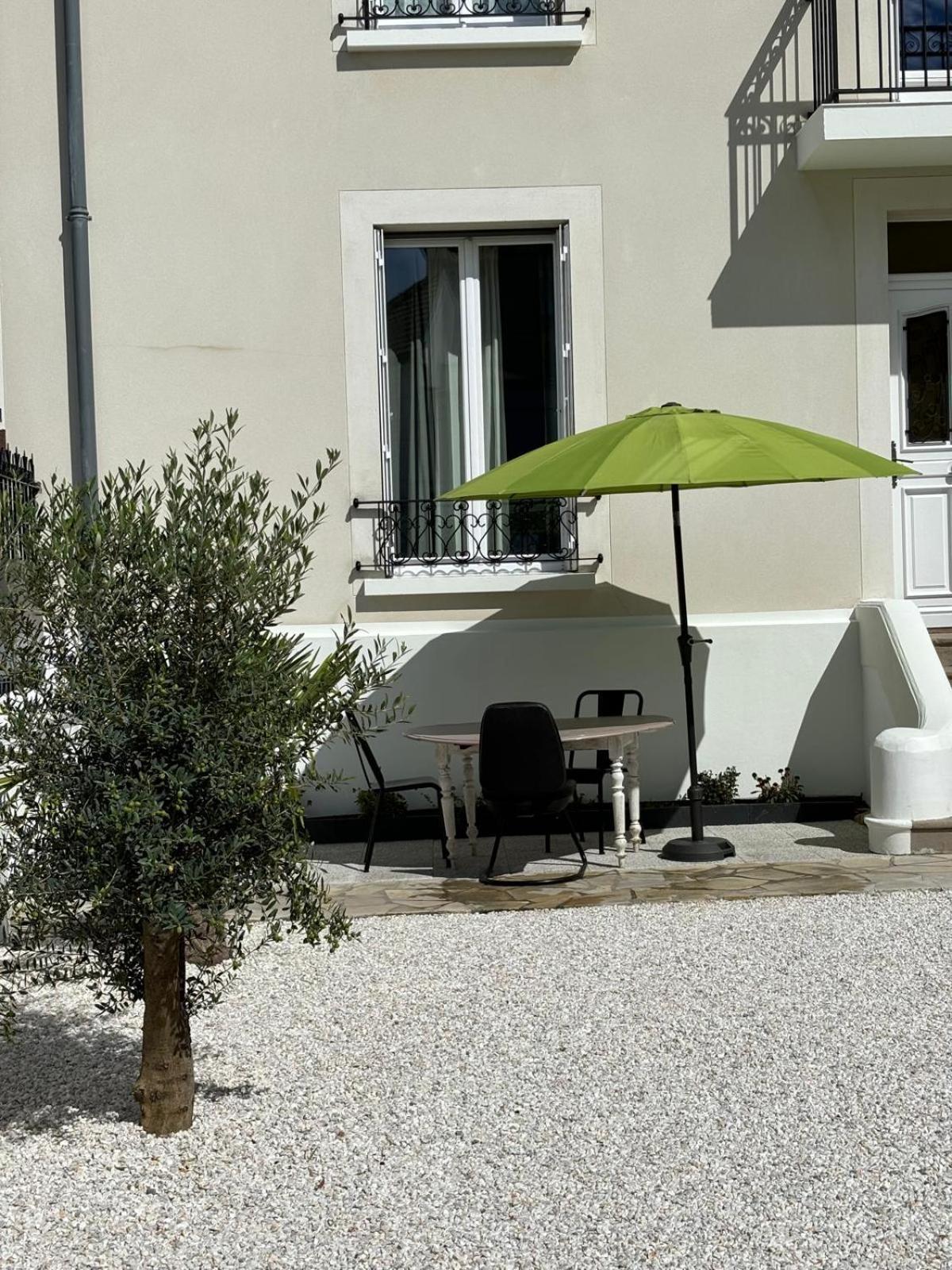 Appartement 2 Chambres Dans Une Belle Maison A Proximite De Paris Asnières 외부 사진